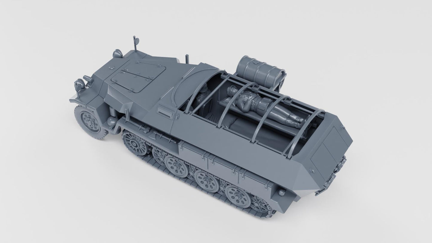 Sd.Kfz.251_8 Krankenpanzerwagen (Ambulance) (Germany, WW2) – 3D Printed WWII Model – 28mm / 1:56 Scale for BA & Tabletop Wargames