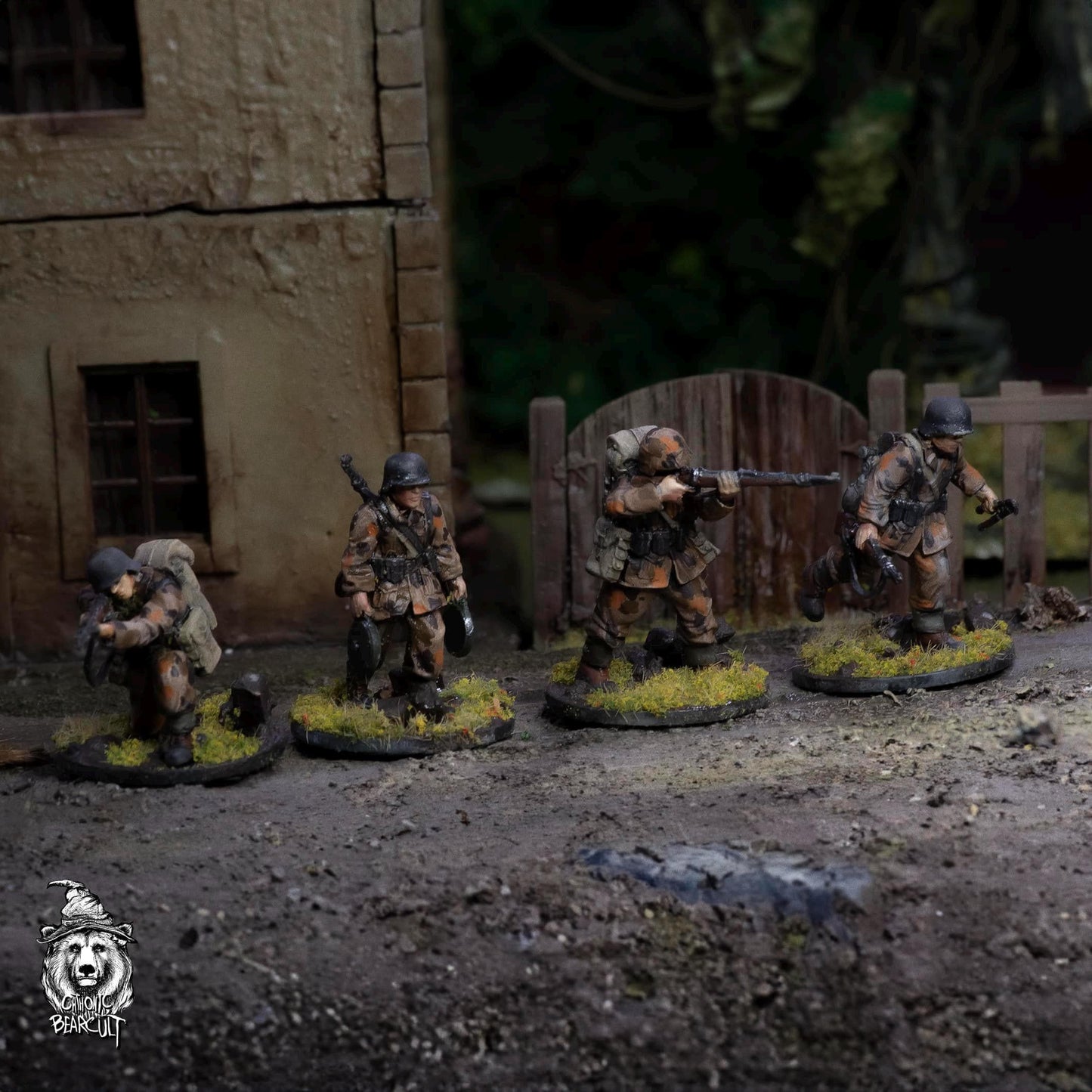 28mm WW2 German Infantry Miniatures: Assault Pioneer Rifles (10) 3D Printed