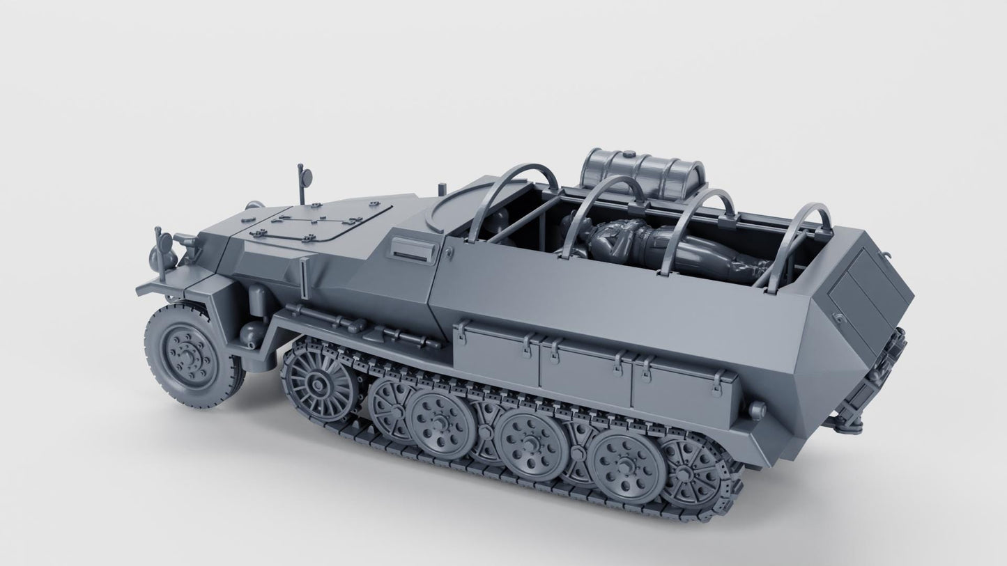 Sd.Kfz.251_8 Krankenpanzerwagen (Ambulance) (Germany, WW2)  – 3D Printed WWII Model – 28mm / 1:56 Scale for BA & Tabletop Wargames