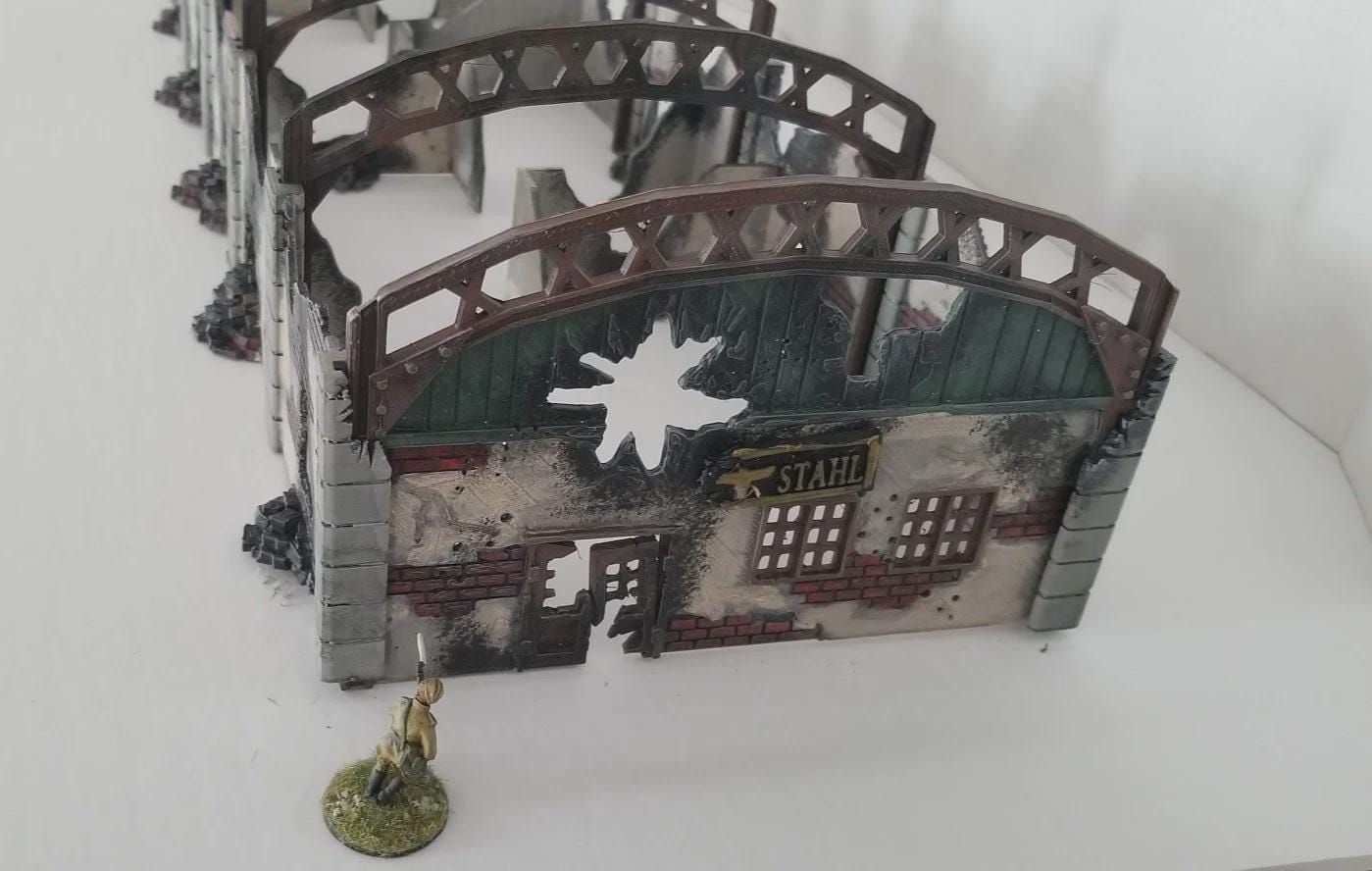 3D Printed Damaged Factory Terrain: 28mm Scale Wargaming Scenery