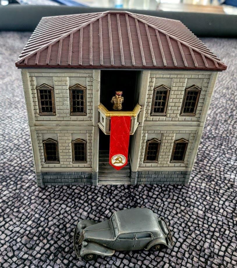 Wargaming Terrain Large Administration Building  | 3D Printed Miniatures in 1:56 Scale Various Scales